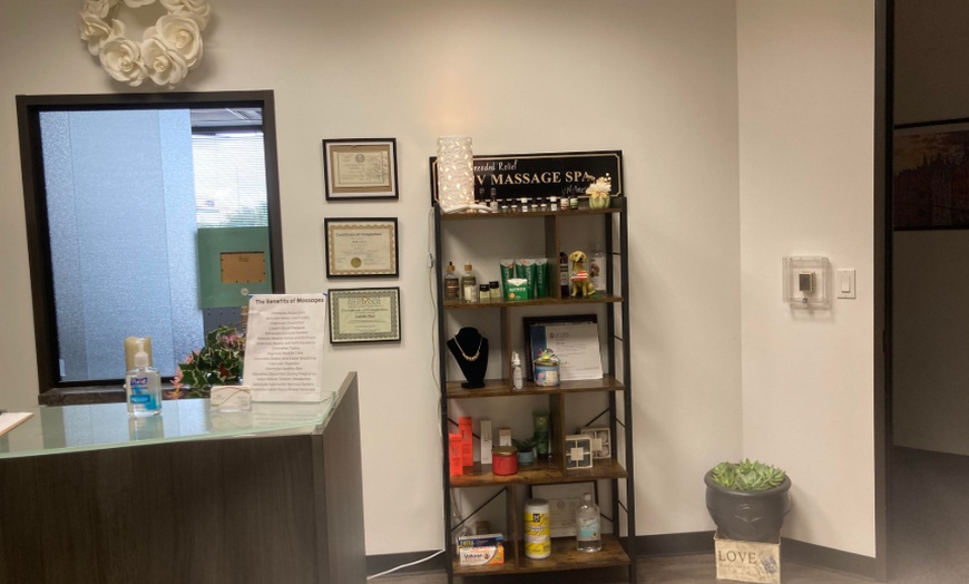 Image 2: 60-Minute Prenatal, Lymphatic Drainage Medical, or Deep Tissue Massage