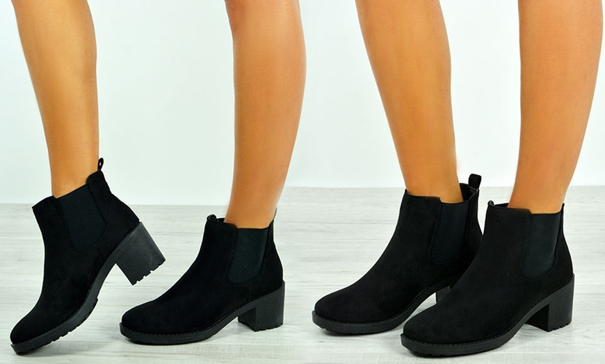 Image 3: Women's Chelsea Ankle Boots