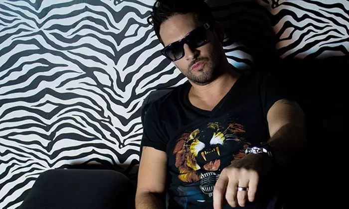 Jon B. on Friday, April 5, at 9 p.m. - Primary Image