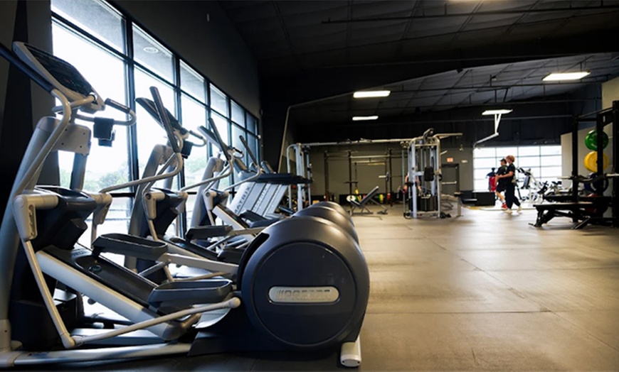 Image 4: 60-Min 1, 3, or 5 Drop-In Class: Choice of Mobility/Strength Training