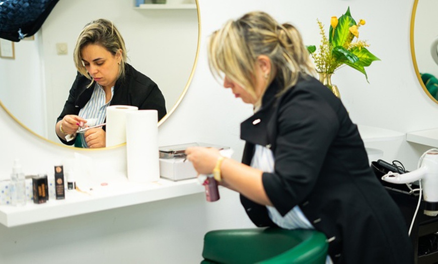 Image 5: Frisse oogopslag en verzorgde look met wimperlift of brow lamination