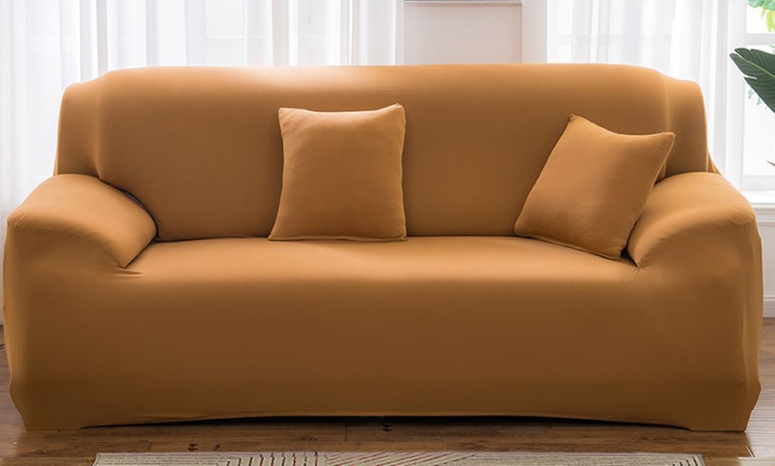 Image 10: Stretchy Protective Sofa Cover