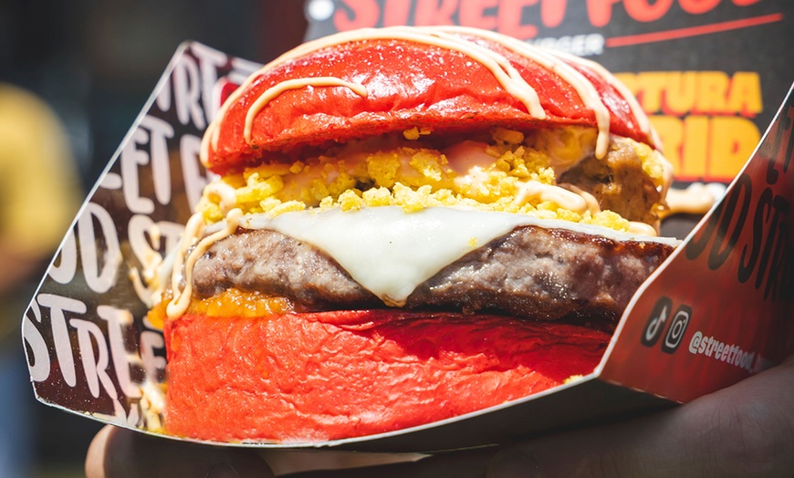 Image 4: The Champions Burger à Val d'Europe