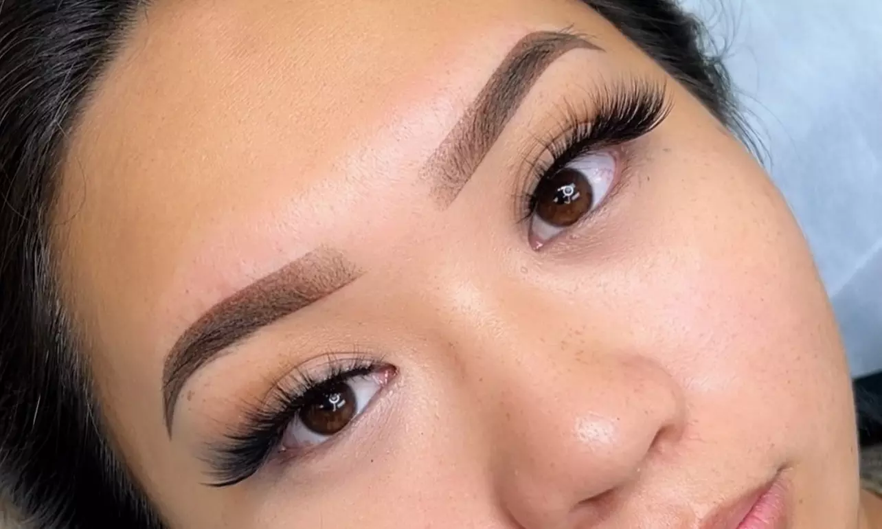Unlock Flawless Brows Forever: Get Permanent Eyebrow Tattoo Session!