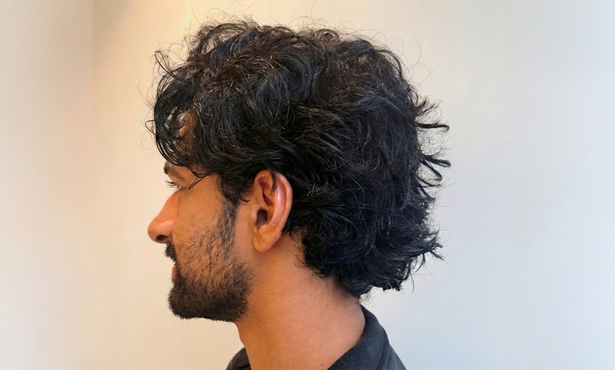 Image 2: Men's Haircut & Style with Optional Oribe Serene Scalp Scrub