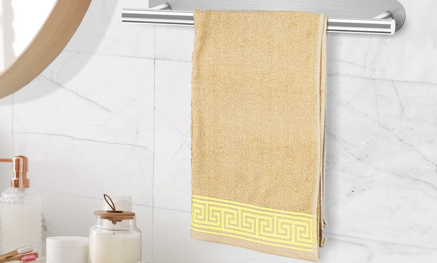 Image 6: Set di 12 asciugamani da bagno