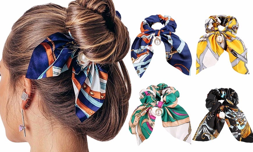 Image 1: Pair of Scrunchies Hair with Bead