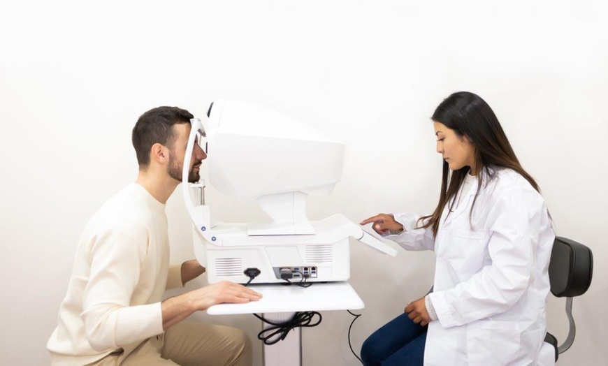 Image 2: Examen ocular en Armand Òptics