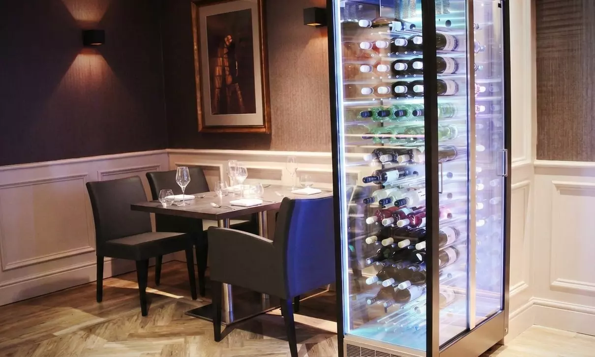 Greater Manchester: 2 Nights with Breakfast, Dinner and Bottle of Wine