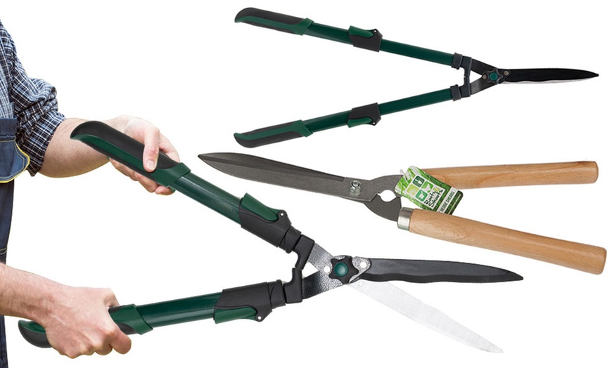 Image 2: Telescopic Garden Shears