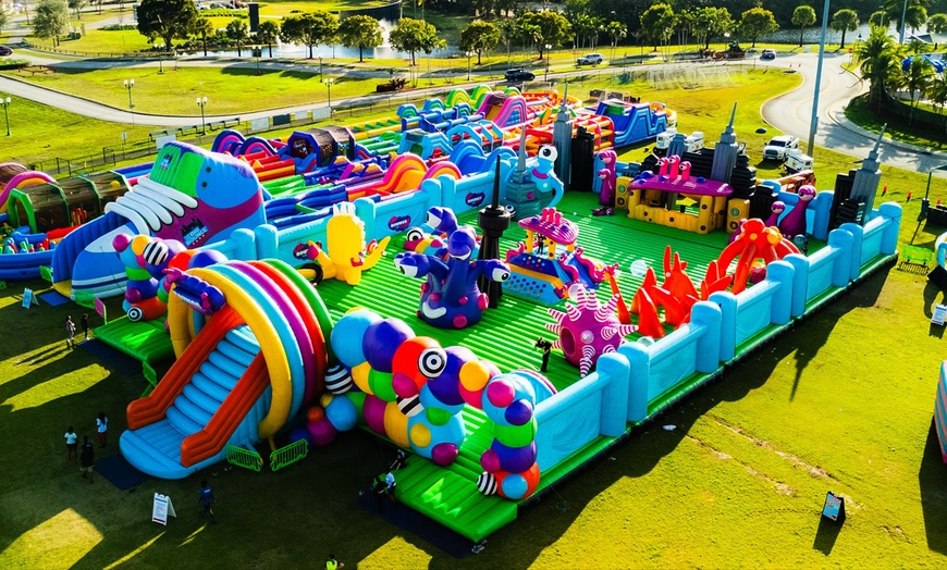 Image 4: Run, Jump & Play – Ultimate Inflatable Park Fun for All Ages