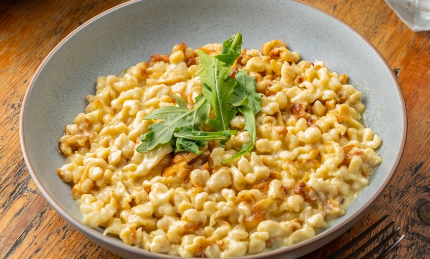 Image 5: Enjoy a Flavor-Packed Flammkuchen Session for Four or Eight People