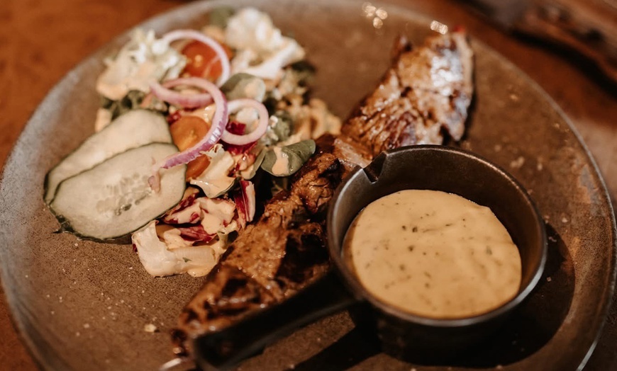 Image 3: Évasion gourmande à deux pas de Mons au restaurant La Cigogne