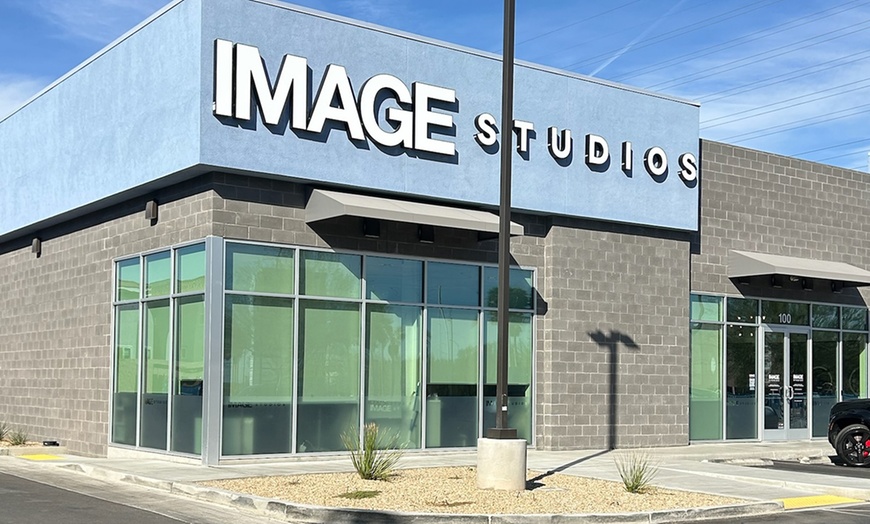 Image 5: Relax with 60-Minute Swedish, Deep Tissue, or Lymphatic Massage 