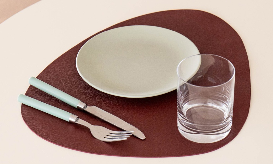 Image 12: Set de 4 sets de table en simili cuir