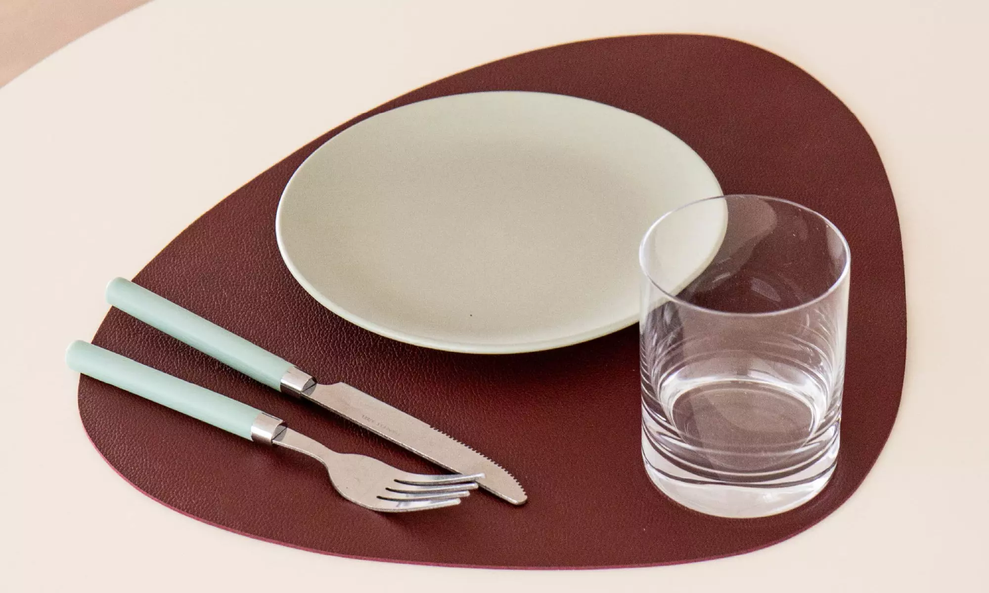 Set de 4 sets de table en simili cuir