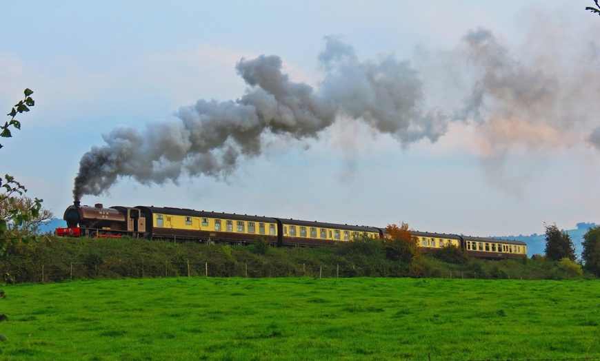 Image 7: Avon Valley Railway: Child (£4), Adult (£5)