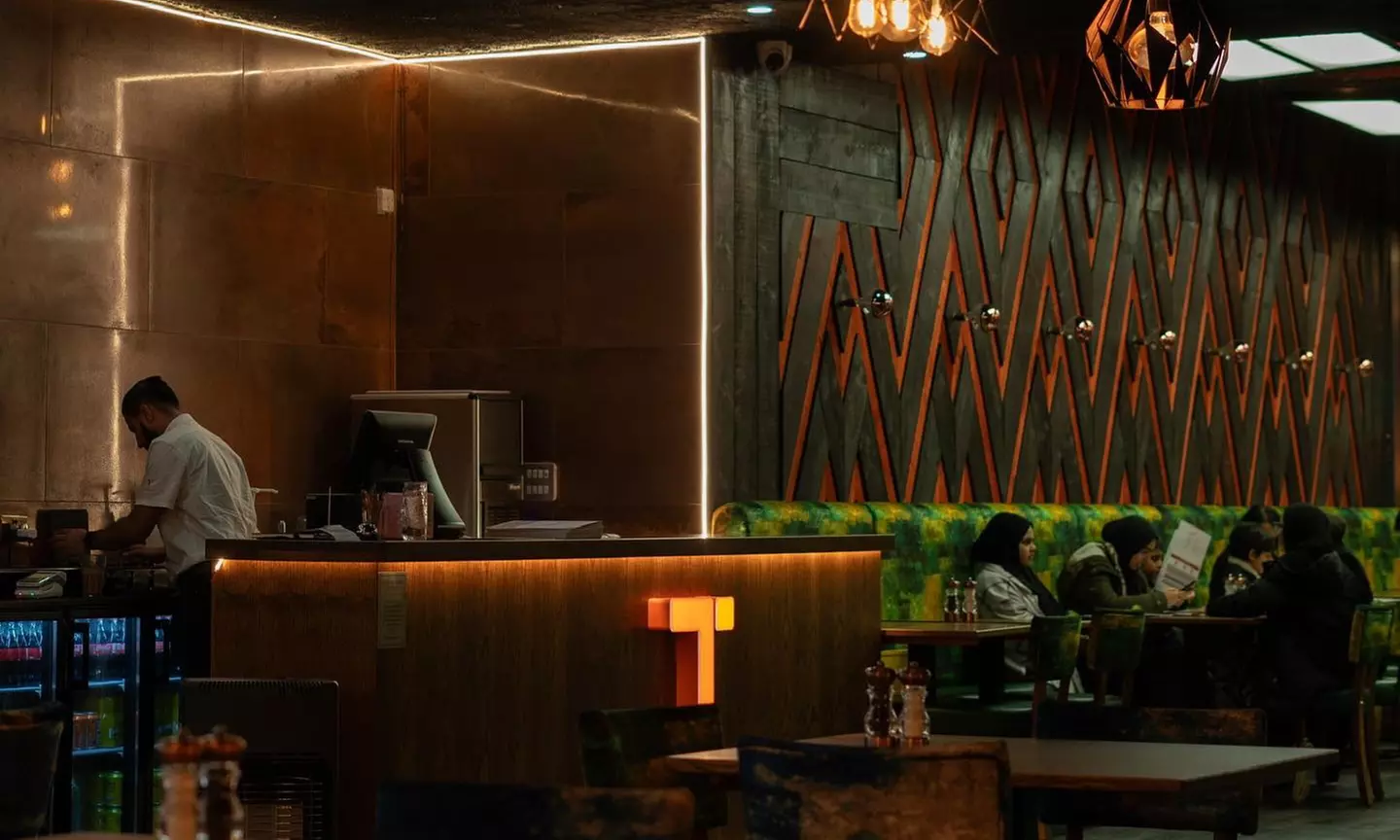 Exclusive Dining Experience: Gourmet Main, Side & Beverage Packages for 1 to 6 Guests — Save Up to 60% on Elegant Meals