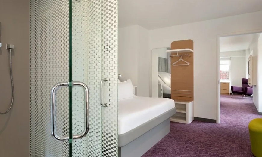 Image 4: Members Only: YOTEL Boston Seaport