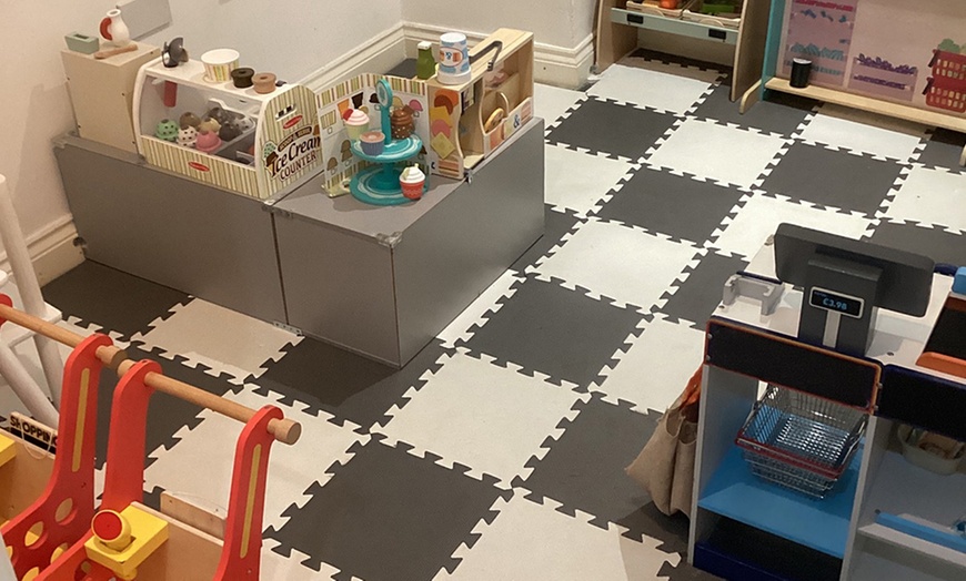 Image 2: Child Admission with Meal for 1 or 2 Kids and Entry for Up to 2 Adults