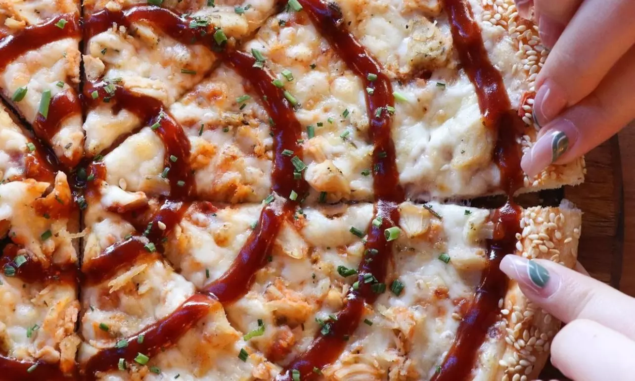  $10 or $25 off Food & Drink, Pizza,or More - Dine-in or Carry-out
