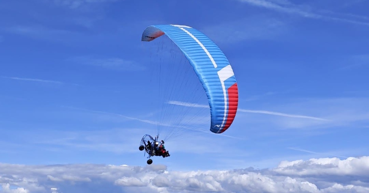 Vuelo en paramotor de 20 minutos para una o dos personas en Madrid