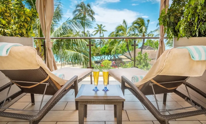 Image 20: ✈ 4-Day Hawaii Vacation with Air from Great Value Vacations