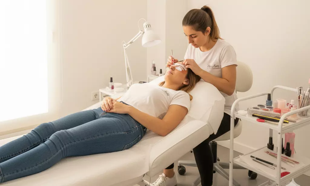 Lifting de pestañas con opciones adicionales para cejas para 1