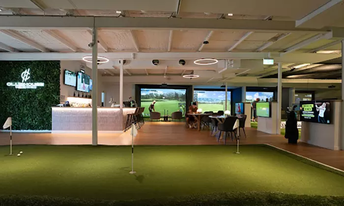 Enjoy 60-Minute Golf Simulator Bay Hire for Up to 4 People
