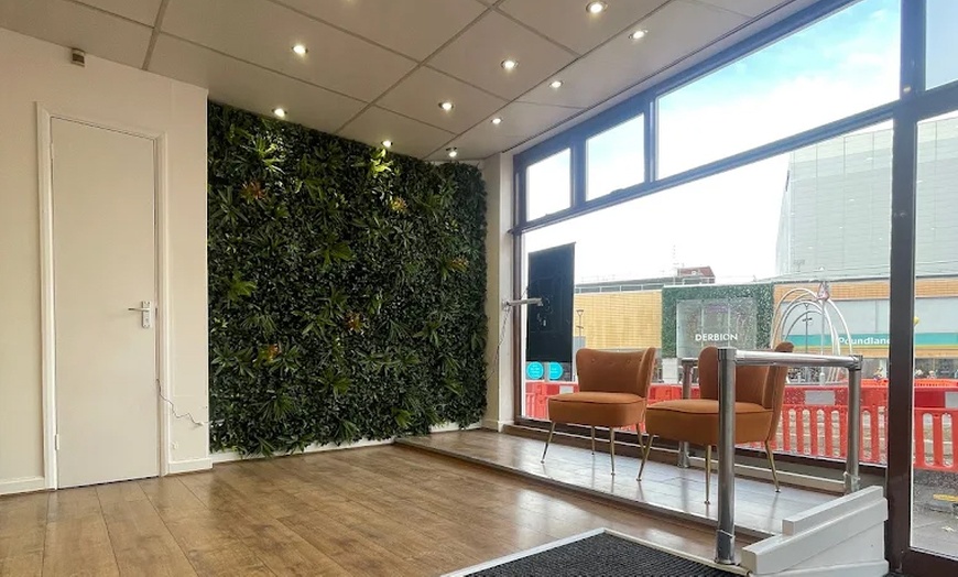 Image 3: Up to 42% Off on Facial - HydraFacial at Sat 1717 Salon