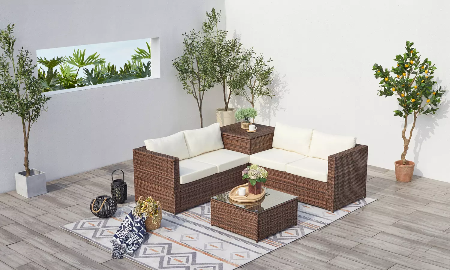 Salon de jardin 4 places Kocoon en résine tressée, modèle "Oacari"