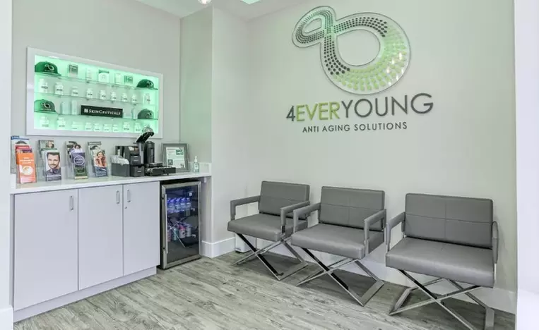 HydraFacial at 4Ever Young Stuart