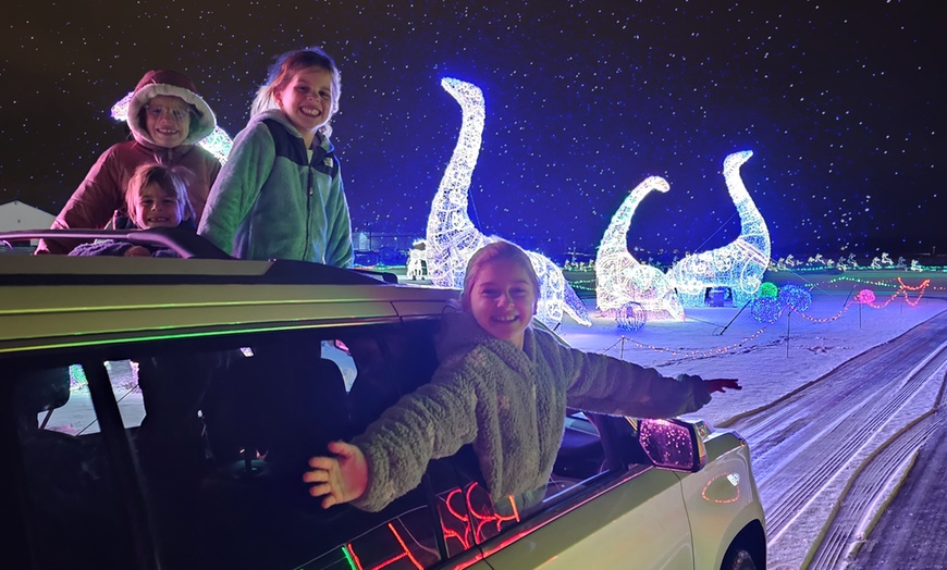 Image 2: Santa's Rock n' Lights: Drive-Thru Holiday Light Show