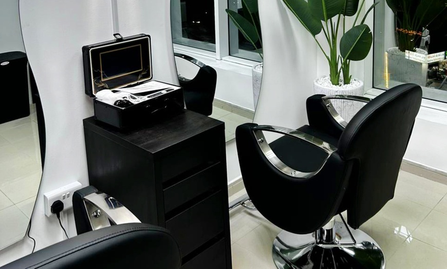 Image 3: Hair Keratin Treatment w/ Cut, Wash & Blowdry – Medium & Long Length
