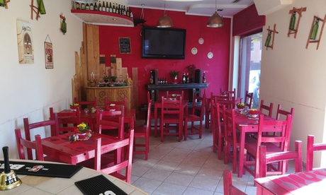 Menu a km 0 e bottiglia di vino per 2 o 4 persone al Bistrot Buona Vita (sconto fino a 56%)