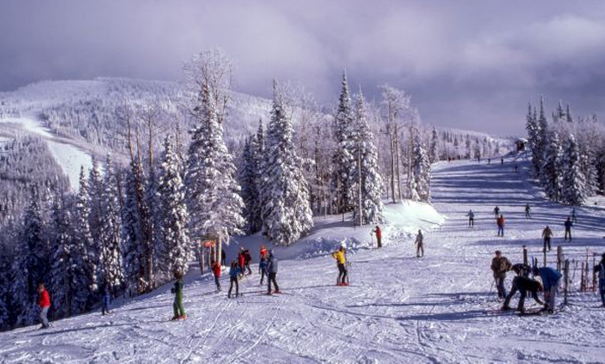 Image 18: Member-Only Deal: The Equinox Golf Resort & Spa