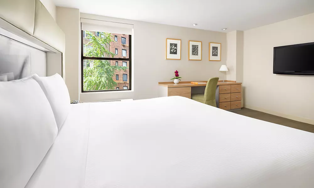 Prime Midtown Location with Stylish Rooms and Easy City Access