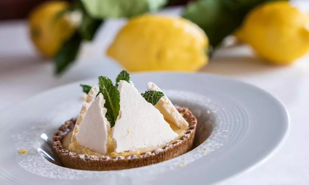 Saint-Raphaël : 1 à 3 nuits avec petit-déjeuner et menu découverte