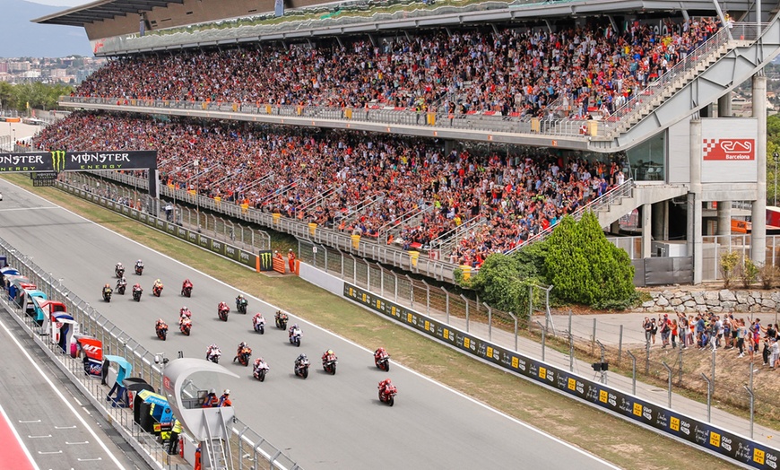 Image 2: Barcelone : 1 à 3 nuits avec hôtel et grand prix de moto