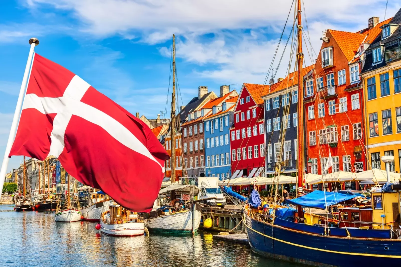 ✈ 4-Night Denmark: Copenhagen Getaway w/ Air from TripToGo