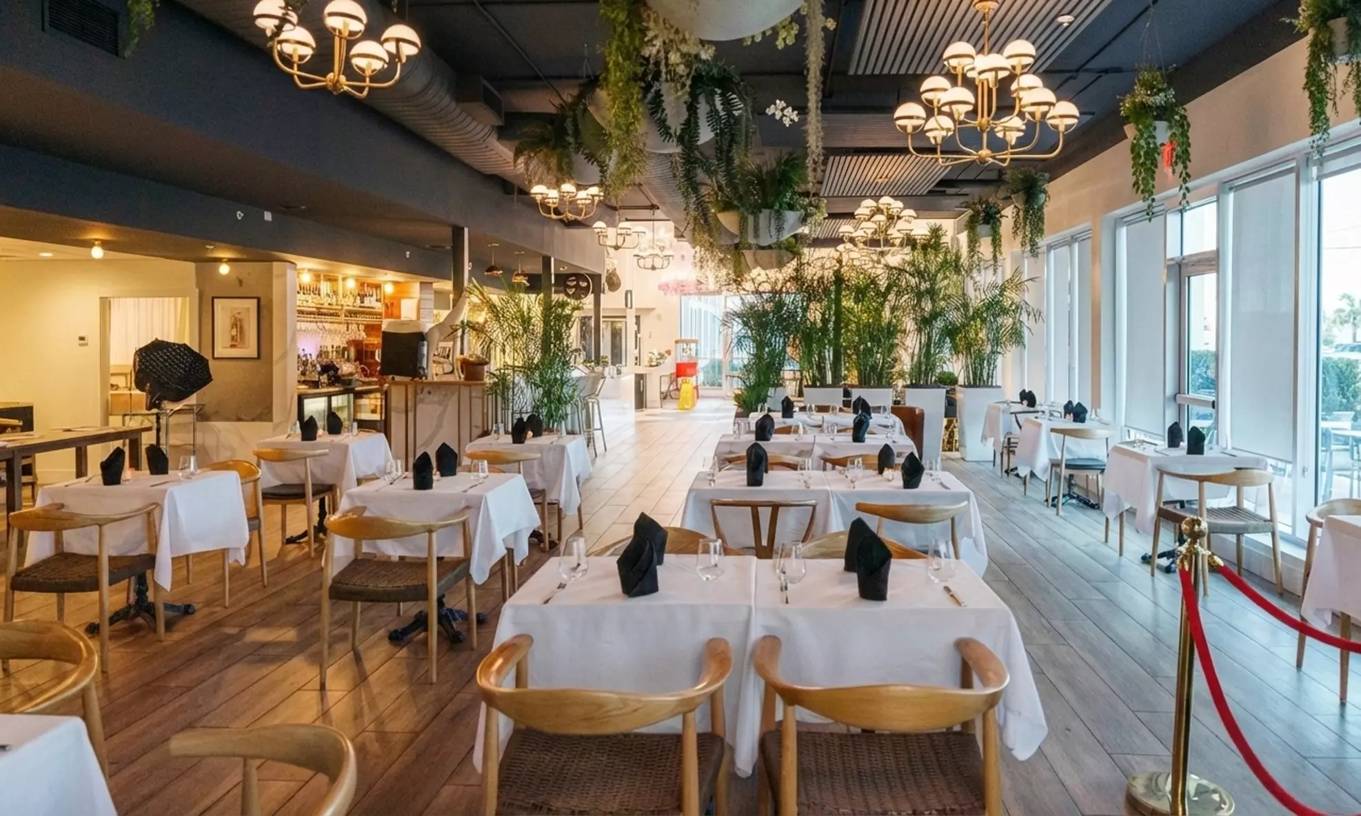 Chef-Driven Dining Experience w/ Handcrafted Cocktails & Global Flavor