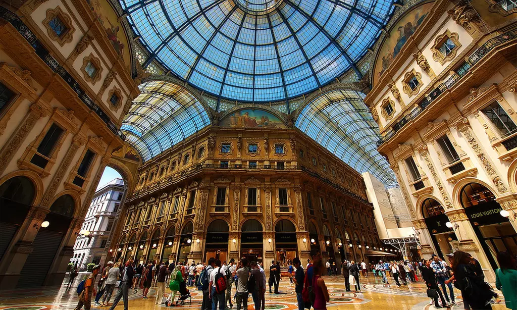 ✈ 8-Day Venice, Lake Garda and Milan Tour with Air