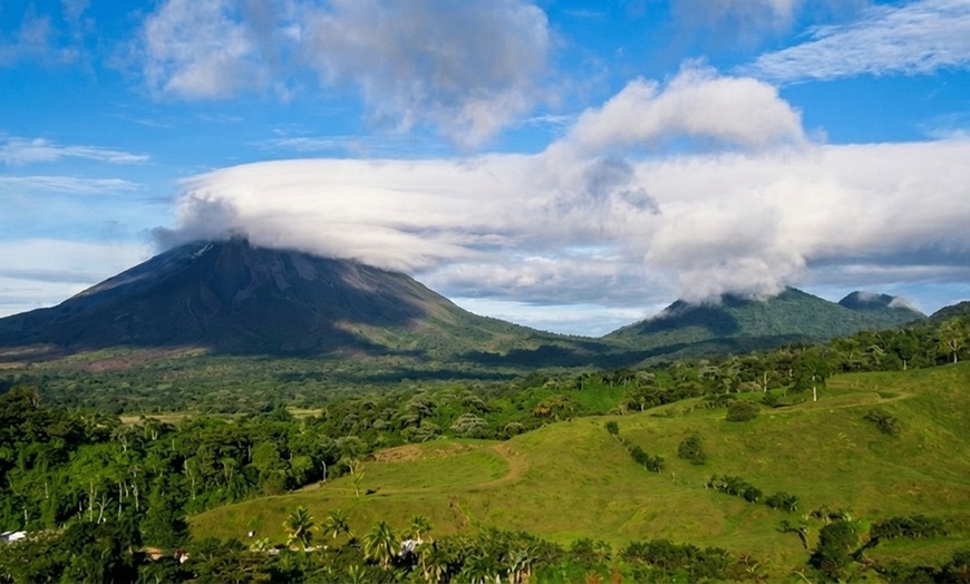 Image 12: 3- and 4-Star Mystery Costa Rica Hotel Stay with Tours