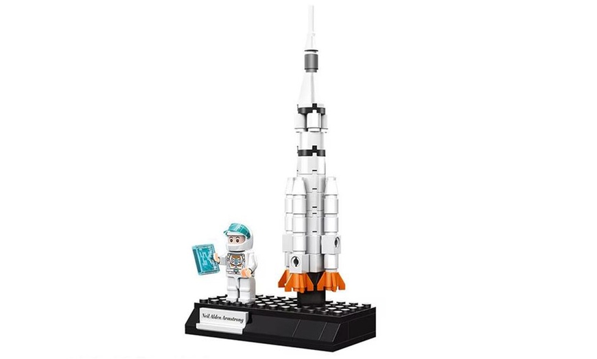 Image 2: DIY Building Blocks Aerospace Theme Assembly Set