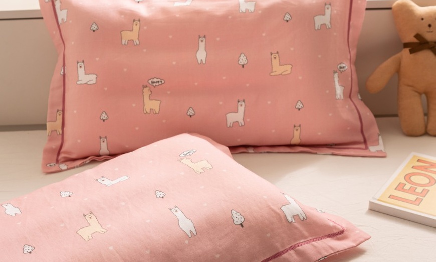 Image 53: Breathable Pure Cotton Kids Pillowcase Pair