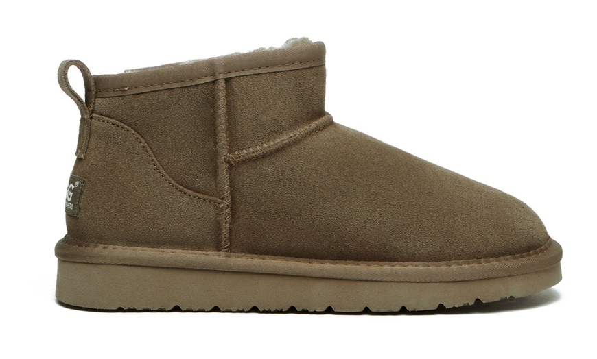 Image 17: Ugg Julia Short Boots