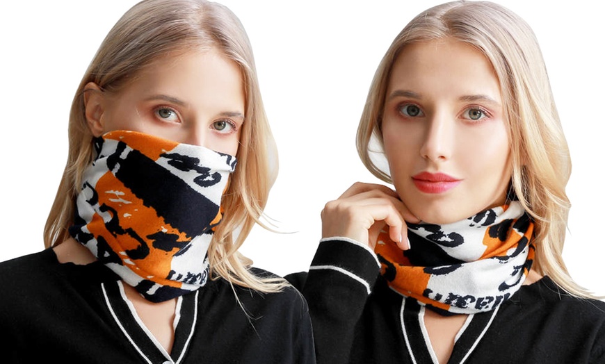 Image 5: Scarf Face Covering