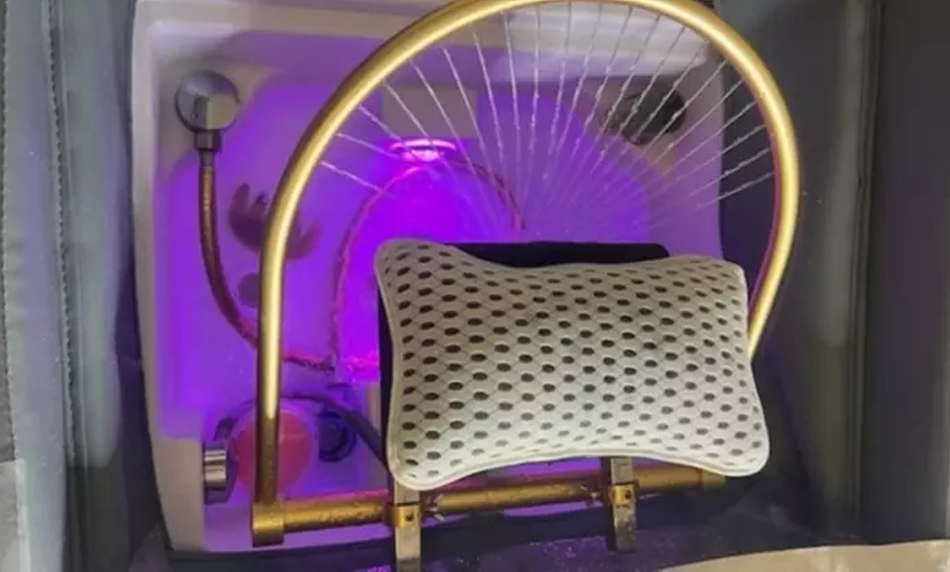 Image 3: Elevated Facial & Head Spa: Extended Treatments & Deep Relaxation