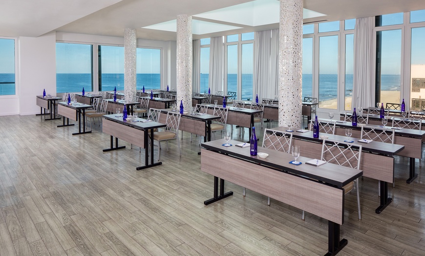 Image 31: Member-Only Deal: Allegria Hotel