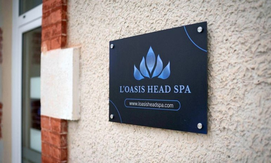 Image 3: Head spa avec diagnostic, arceau d'eau et massage à L'Oasis Head Spa
